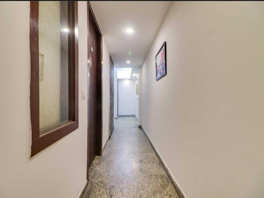 Hotel O Galaxy Stay New Delhi Exterior photo